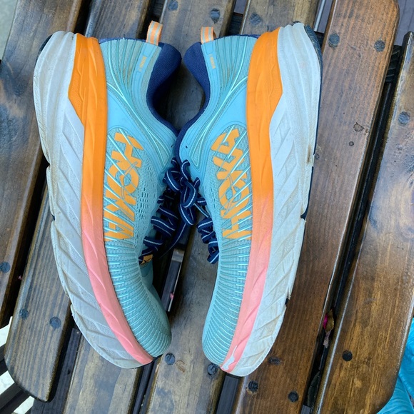 HOKA One One time to fly shoes - Picture 5 of 15